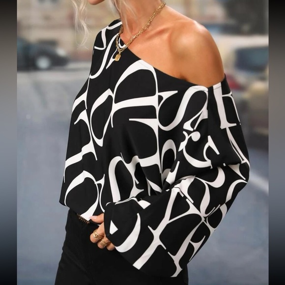 Classic Alphabet Letters Abstract Print Batwing Sleeve Top Blouse Shirt Black - Picture 5 of 11